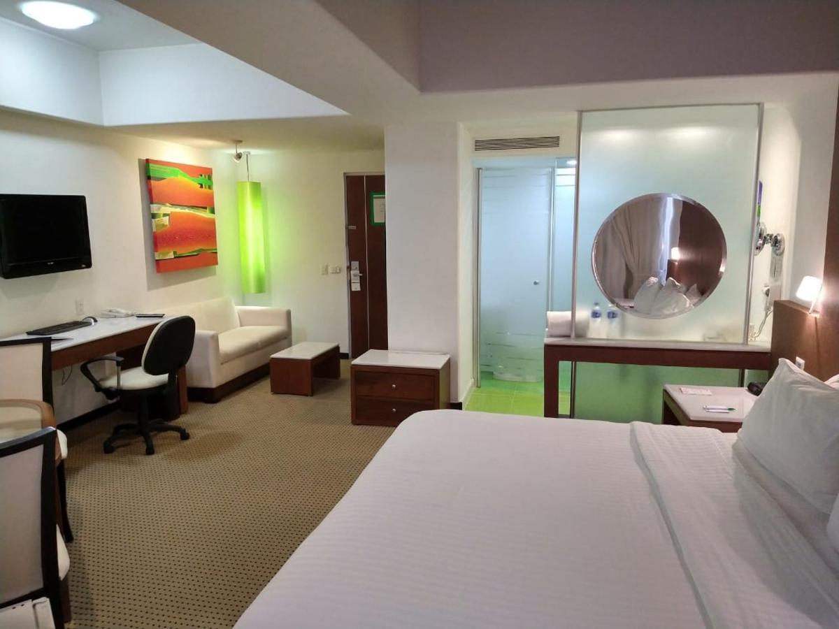 Hotel & Suites Bel Air Business Salamanca Kültér fotó